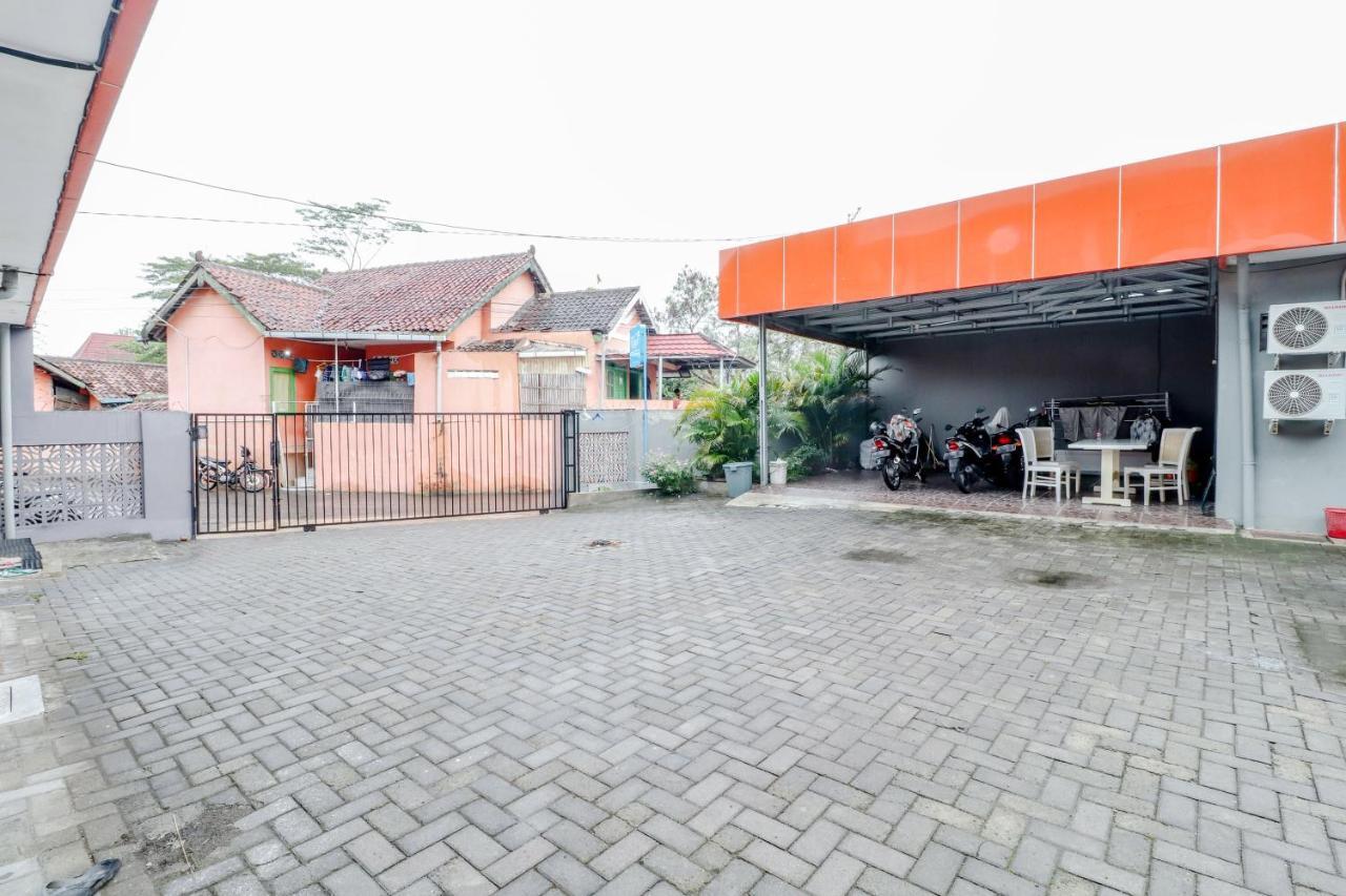 Ratu Guesthouse Sleman  Exteriér fotografie